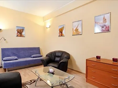As Apartment *
