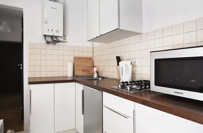 Διαμέρισμα As *