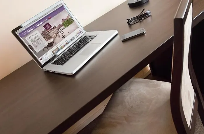 As Διαμέρισμα *